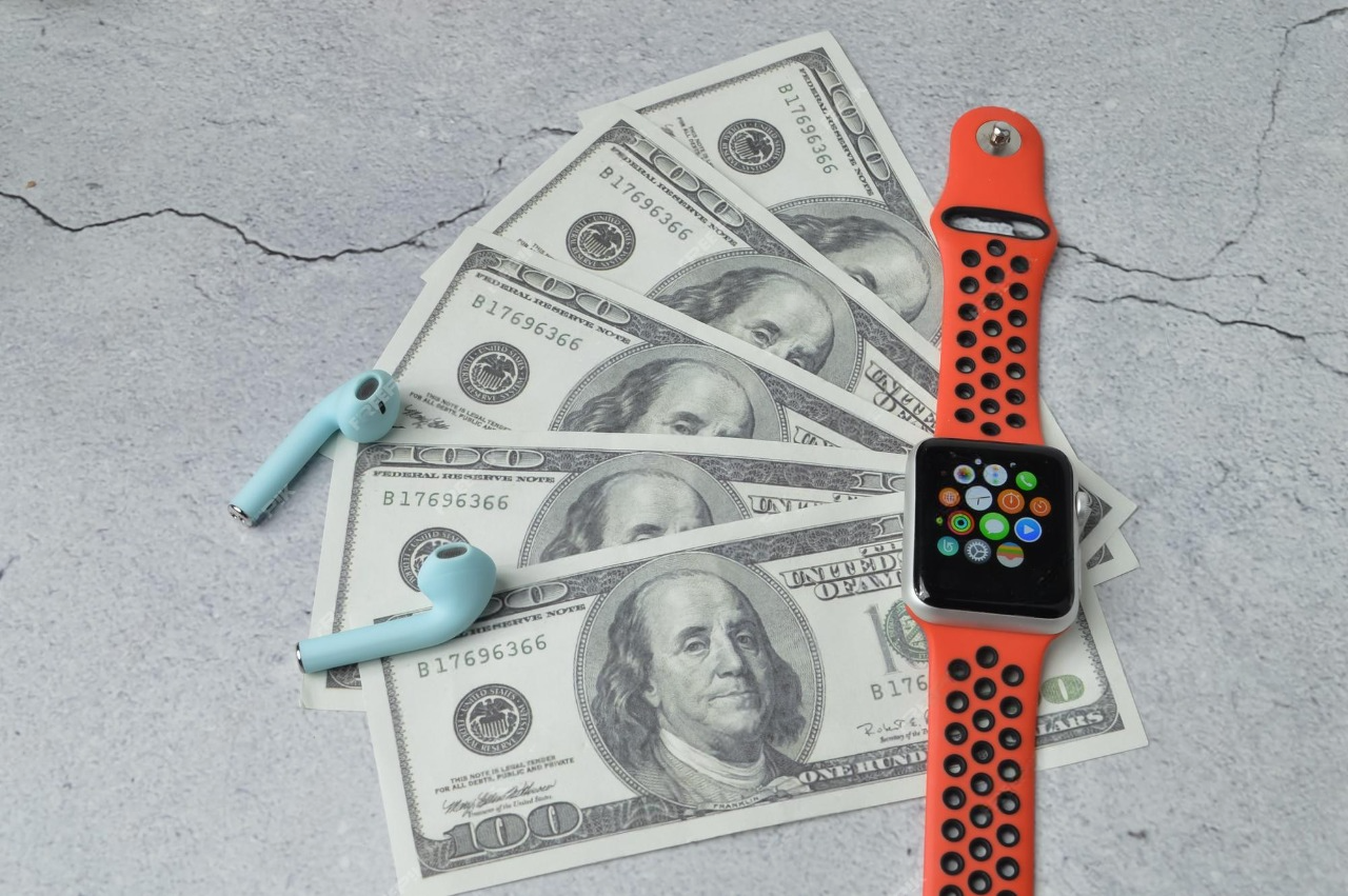 Sell Your Broken Apple Watch for cash